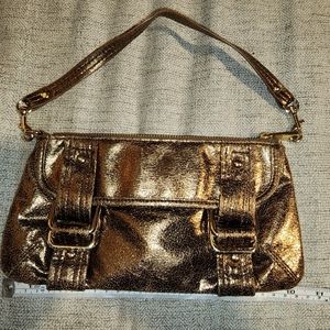 EXPRESS DESIGN STUDIO GOLD CLUTCH REMOVABLE WRISTLET BUCKLE ACCENTS SUPER CLEAN